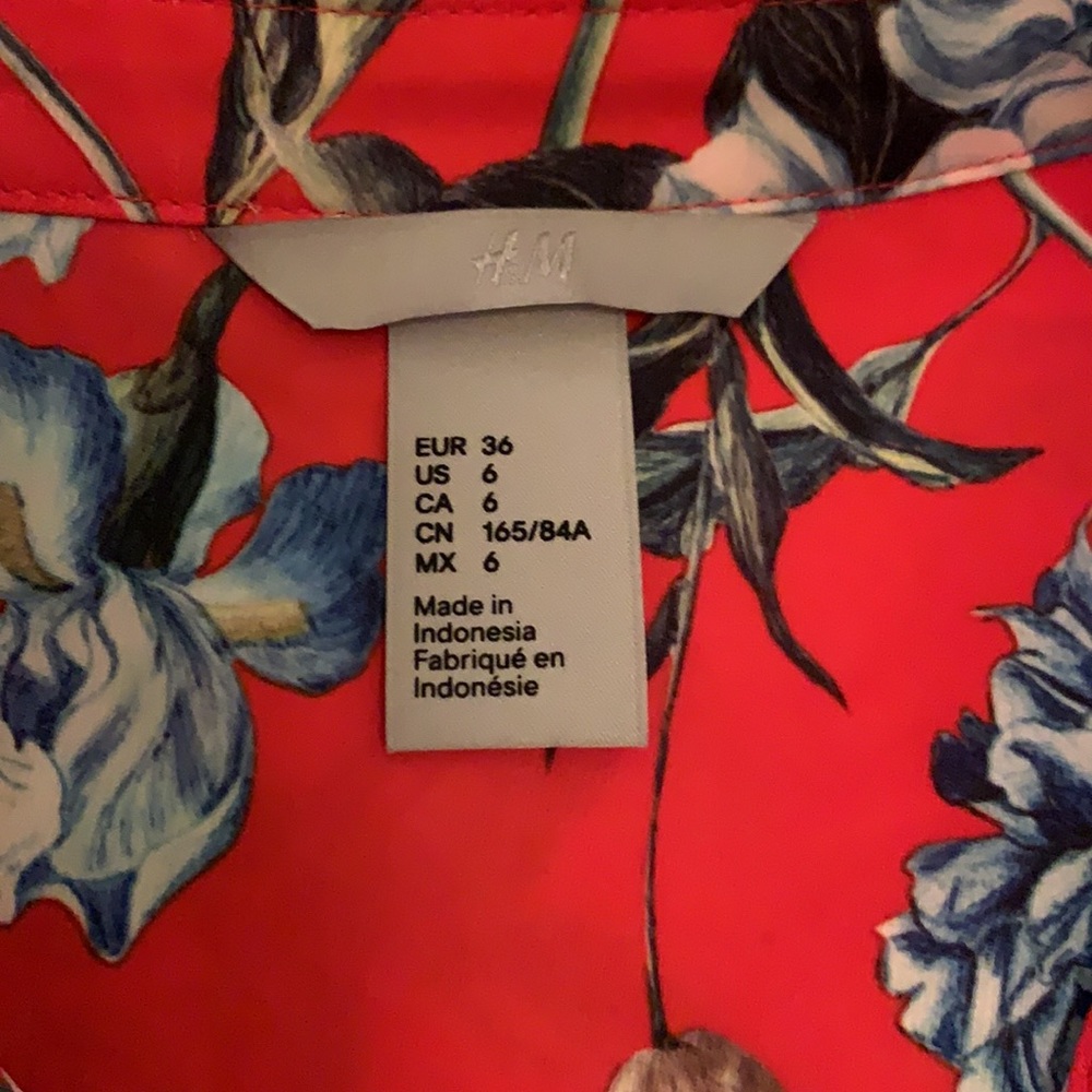 Blouse - Picture 6 of 6